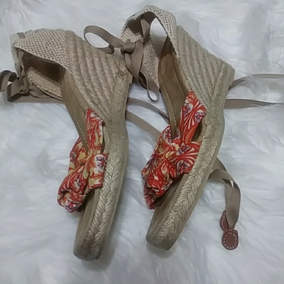 J. Crew lace up espadrilles floral orange wedge - Picture 4 of 6